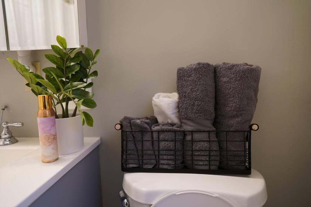 Stylish 1Br Unit W/Free Parking-Walk To Metro Daire Washington Dış mekan fotoğraf