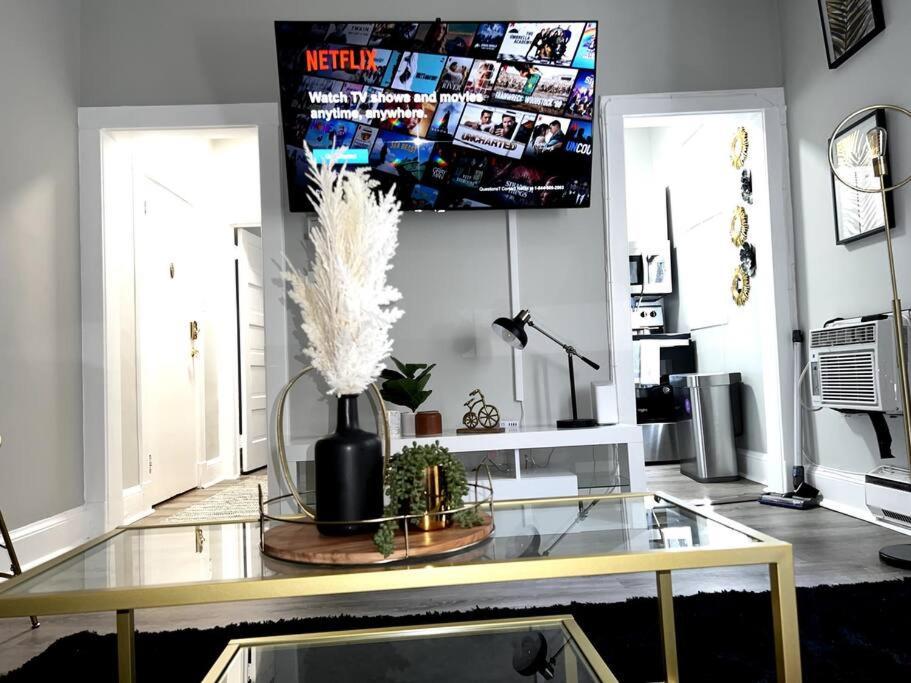 Stylish 1Br Unit W/Free Parking-Walk To Metro Daire Washington Dış mekan fotoğraf
